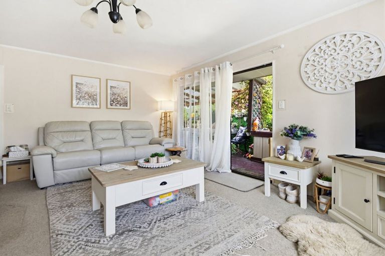 Photo of property in 15a Grayson Avenue, Mangakakahi, Rotorua, 3015