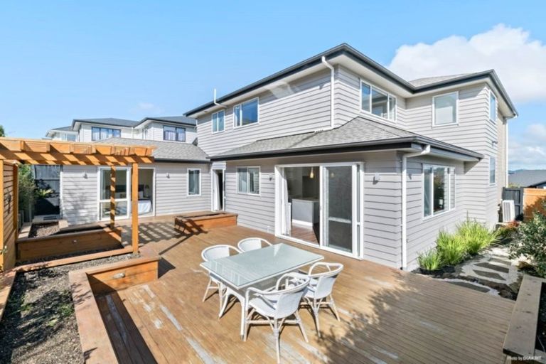 Photo of property in 5 Wisteria Lane, Silverdale, 0932