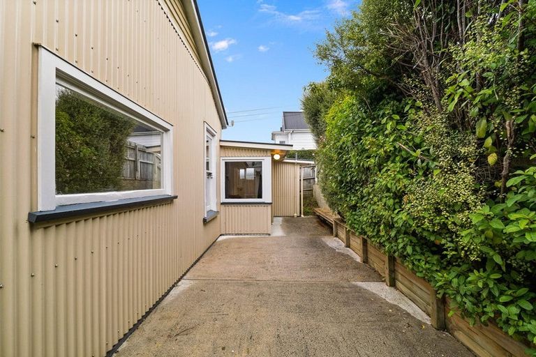 Photo of property in 2 Wairoa Street, Kaikorai, Dunedin, 9010