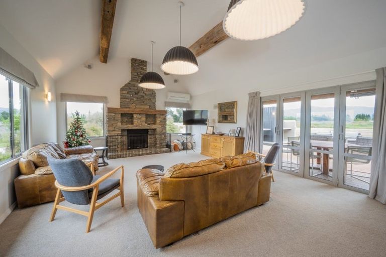 Photo of property in 380 Letts Gully Road, Letts Gully, Alexandra, 9393