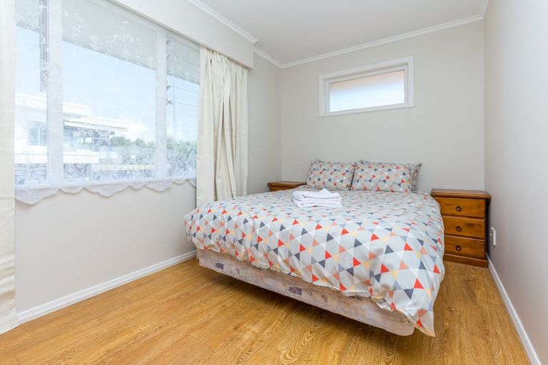 Photo of property in 122 Pah Road, Cockle Bay, Auckland, 2014