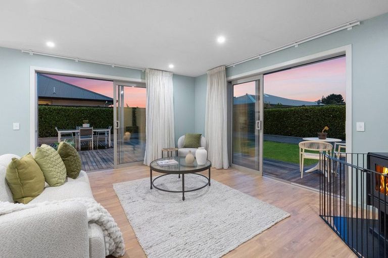 Photo of property in 18 Carrick Place, Mosgiel, 9024