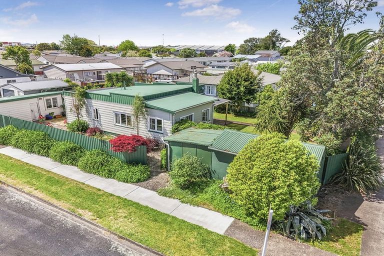 Photo of property in 16 Dominion Road, Nawton, Hamilton, 3200