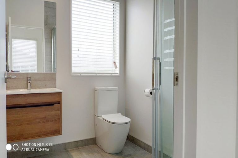 Photo of property in 2 Herekino Street, Westgate, Auckland, 0814