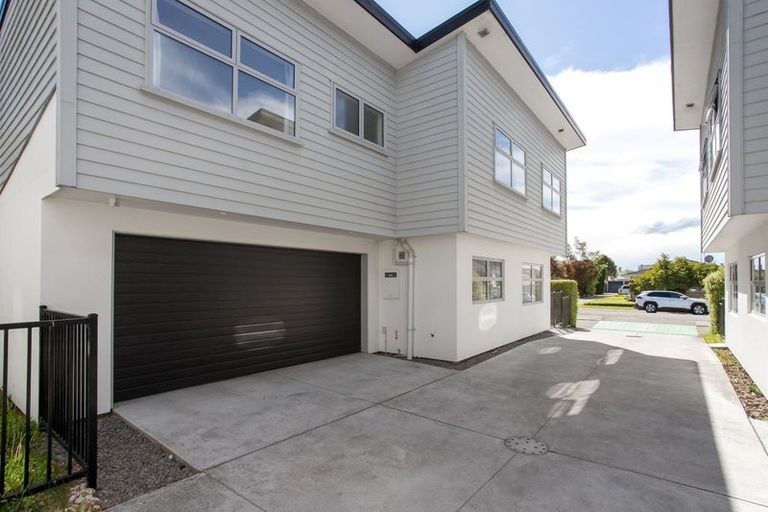 Photo of property in 4/33 Elizabeth Street, Riccarton, Christchurch, 8041