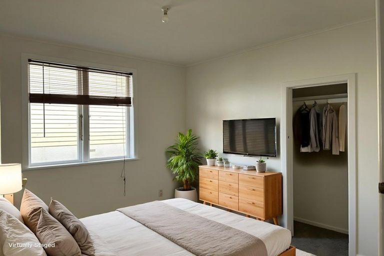 Photo of property in 20 Chilcott Road, Henderson, Auckland, 0612