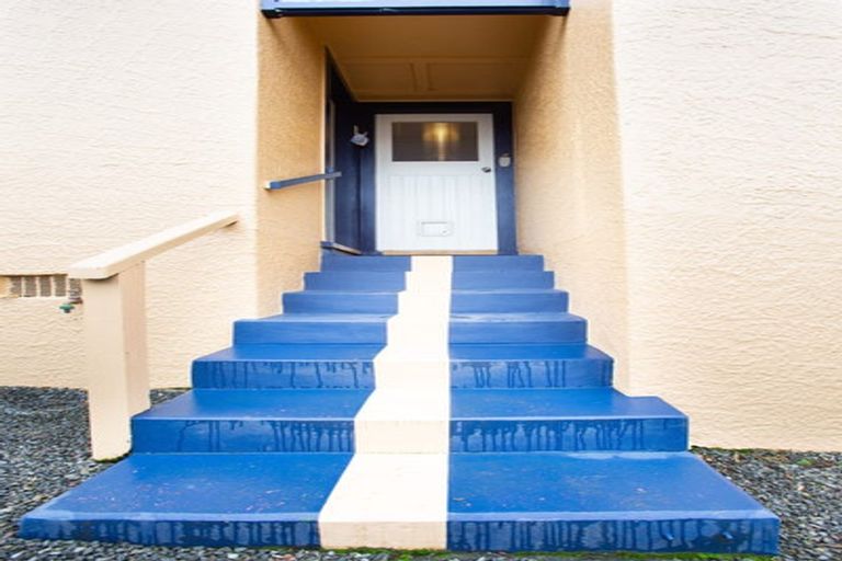 Photo of property in 47 Queen Street, Dannevirke, 4930