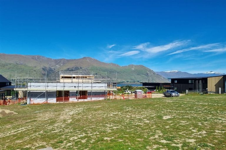 Photo of property in 9 Mills Road, Wanaka, 9305