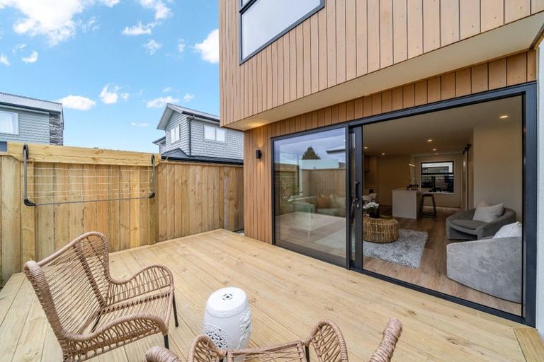 Photo of property in 7/123 Knights Road, Hutt Central, Lower Hutt, 5010