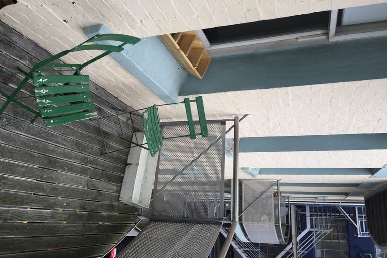 Photo of property in Columbia Apartments, 10/32 Cuba Street, Te Aro, Wellington, 6011