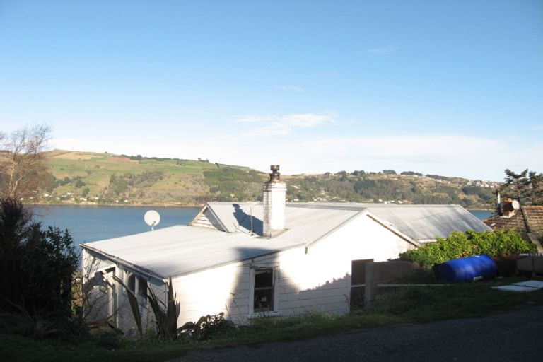 Photo of property in 76 Manapouri Street, Ravensbourne, Dunedin, 9022