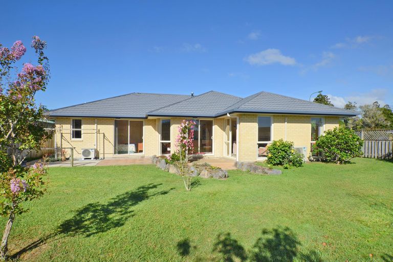 Photo of property in 17 Shoemaker Road, Waipu, 0510
