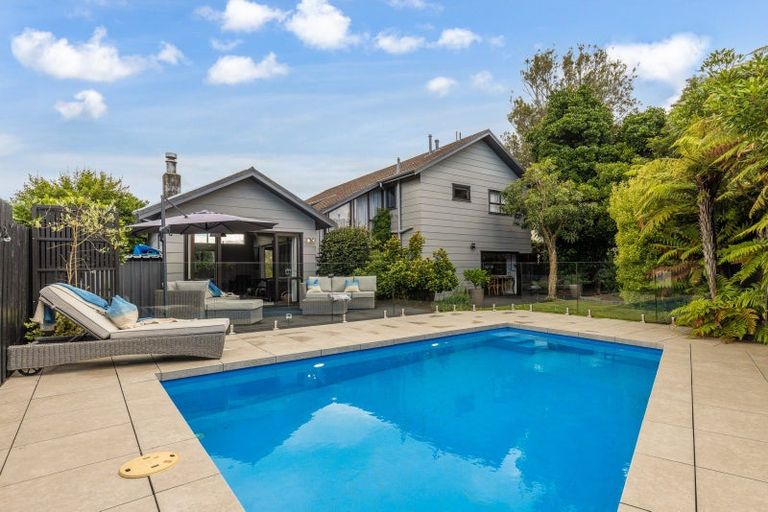 Photo of property in 54 Highbury Drive, Levin, 5510