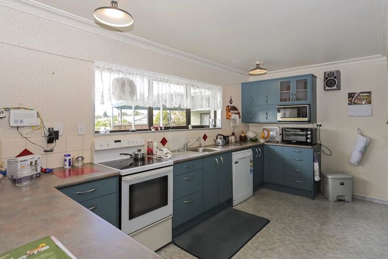 Photo of property in 5 Clifden Terrace, Te Puke, 3119