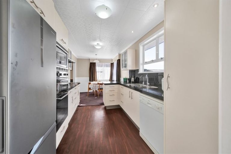 Photo of property in 8 Maire Street, Hawera, 4610