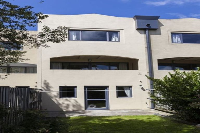 Photo of property in 4/337 Armagh Street, Linwood, Christchurch, 8011