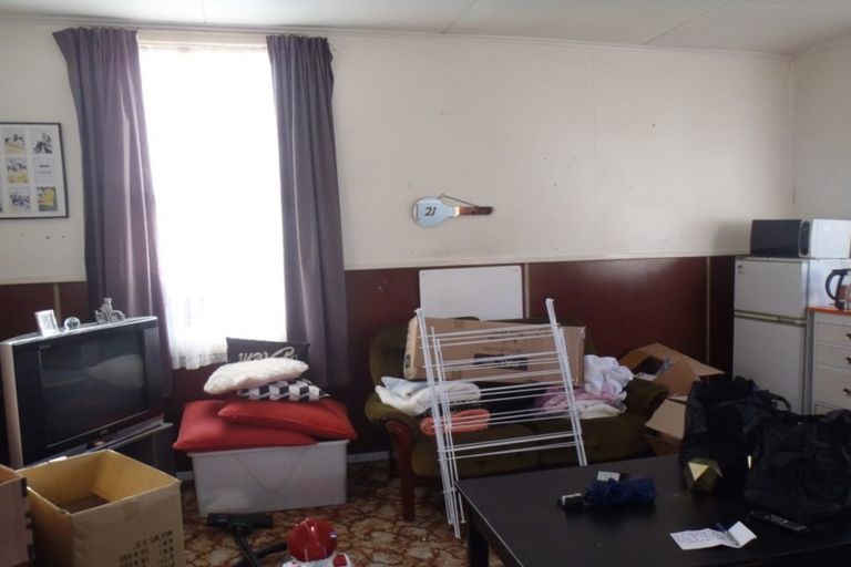 Photo of property in 15 Ngarimu Street, Greymouth, 7805