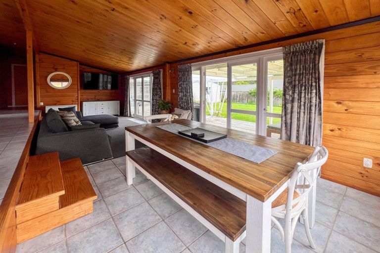 Photo of property in 1 Highfield Place, Lynmore, Rotorua, 3010