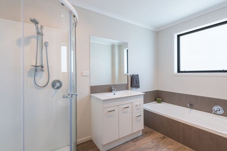 Photo of property in 4 Gossey Drive, Wakefield, 7025