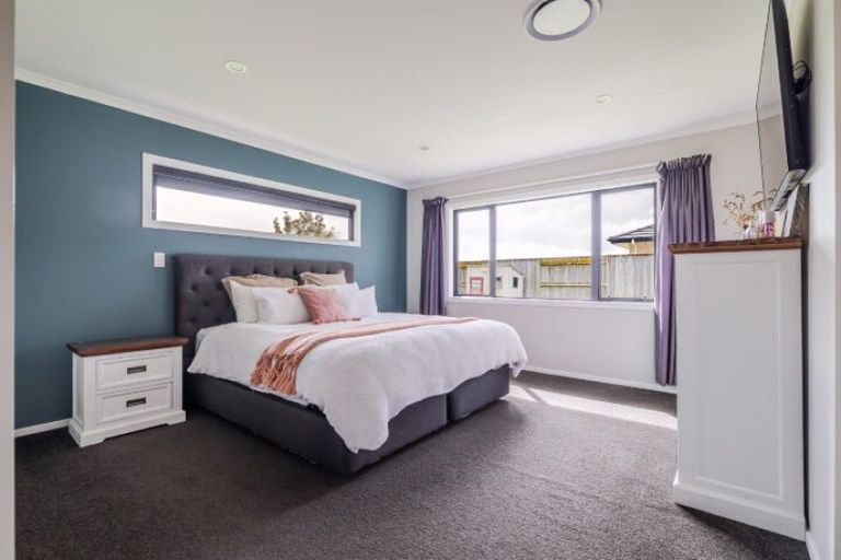 Photo of property in 75 Pharazyn Street, Feilding, 4702