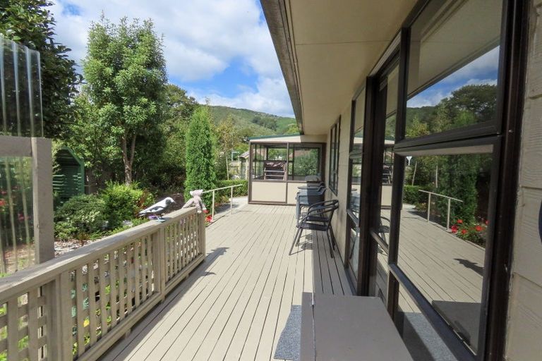 Photo of property in 14 Andersen Street, Reefton, 7830