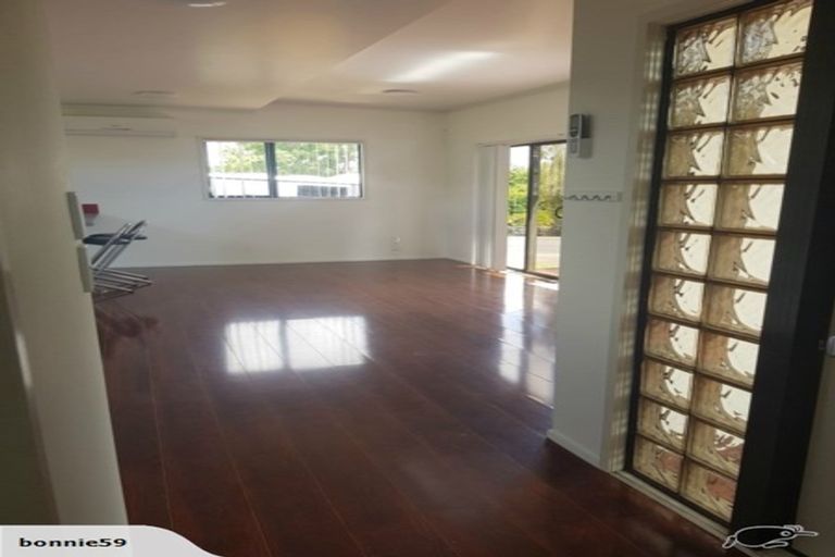 Photo of property in 48 Okura River Road, Okura, Albany, 0792