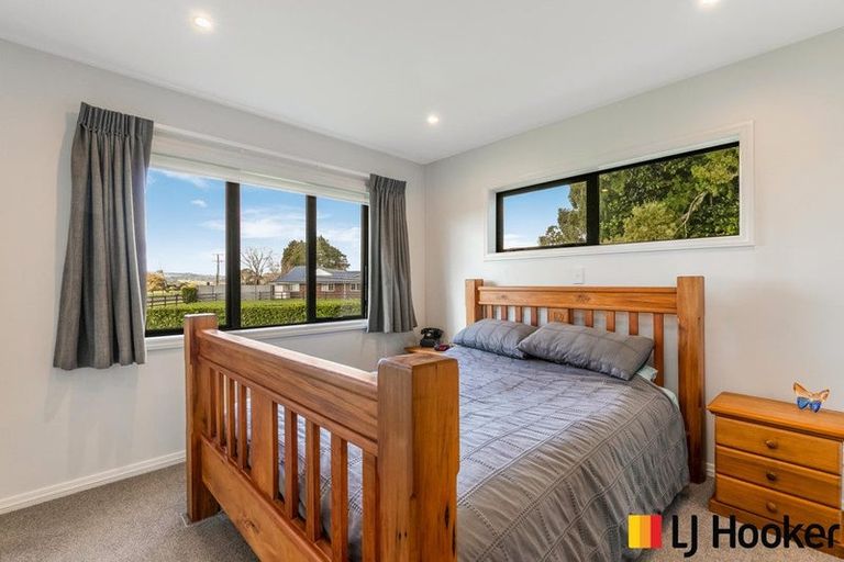 Photo of property in 89 Burnside Road, Ardmore, Papakura, 2582