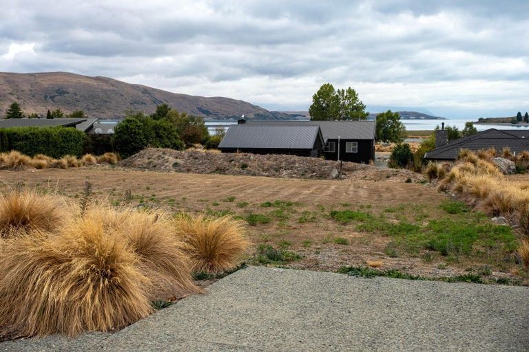 Photo of property in 8 Pollock Place, Lake Tekapo, 7999