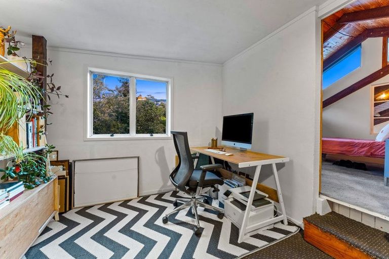 Photo of property in 204 Verbena Road, Birkdale, Auckland, 0626