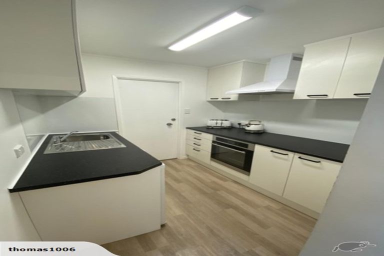 Photo of property in 74 Churchill Road, Cockle Bay, Auckland, 2014