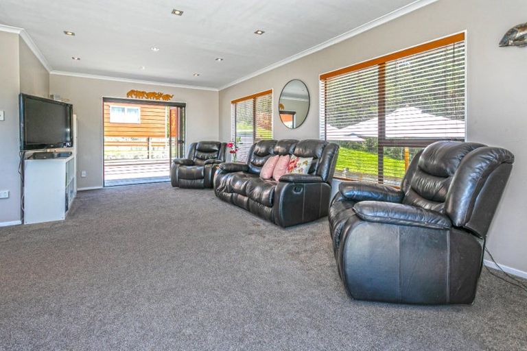 Photo of property in 108 Tuna Place, Onemana, Whangamata, 3691