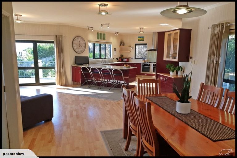 Photo of property in 27a Shelter Grove, Frankleigh Park, New Plymouth, 4310