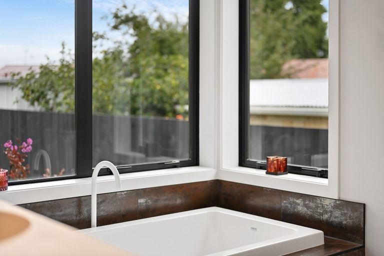 Photo of property in 143 Beerescourt Road, Beerescourt, Hamilton, 3200