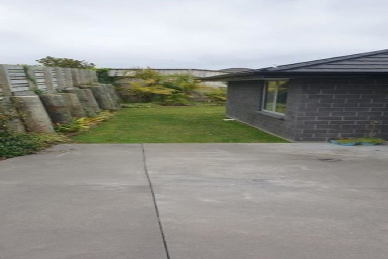 Photo of property in 52 Utopia Park Heights, Welcome Bay, Tauranga, 3112