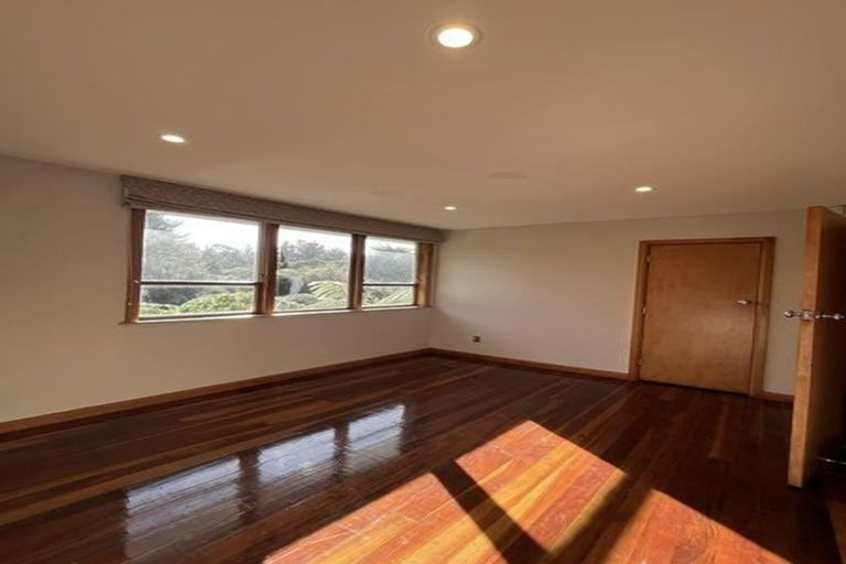 Photo of property in 51-59 Kingsley Street, Stokes Valley, Lower Hutt, 5019