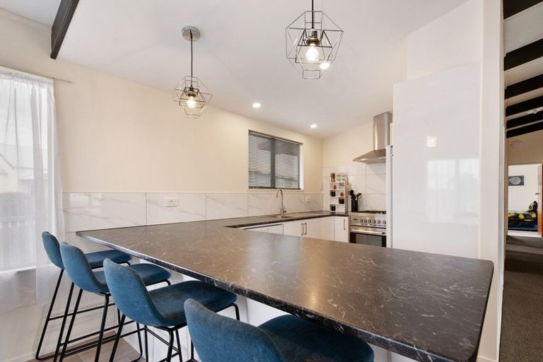 Photo of property in 9 Thebes Street, Pomare, Rotorua, 3015