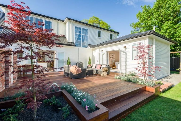 Photo of property in 4 Kahu Road, Riccarton, Christchurch, 8041