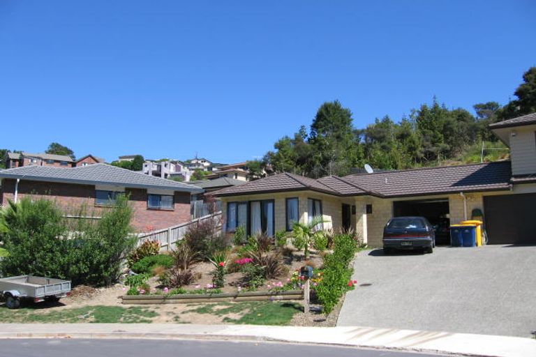 Photo of property in 34 Helen Ryburn Place, Torbay, Auckland, 0630