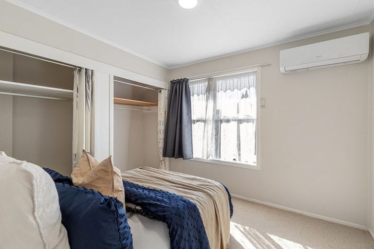 Photo of property in 126 Masters Avenue, Silverdale, Hamilton, 3216