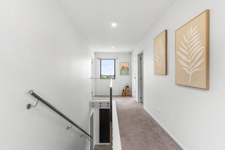 Photo of property in 46b Patons Road, Howick, Auckland, 2014