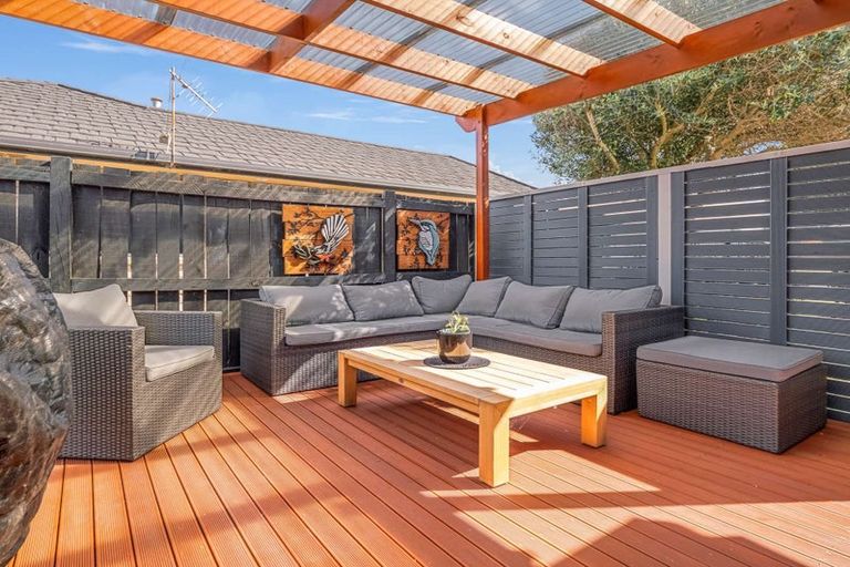 Photo of property in 4 Carroll Place, Owhata, Rotorua, 3010