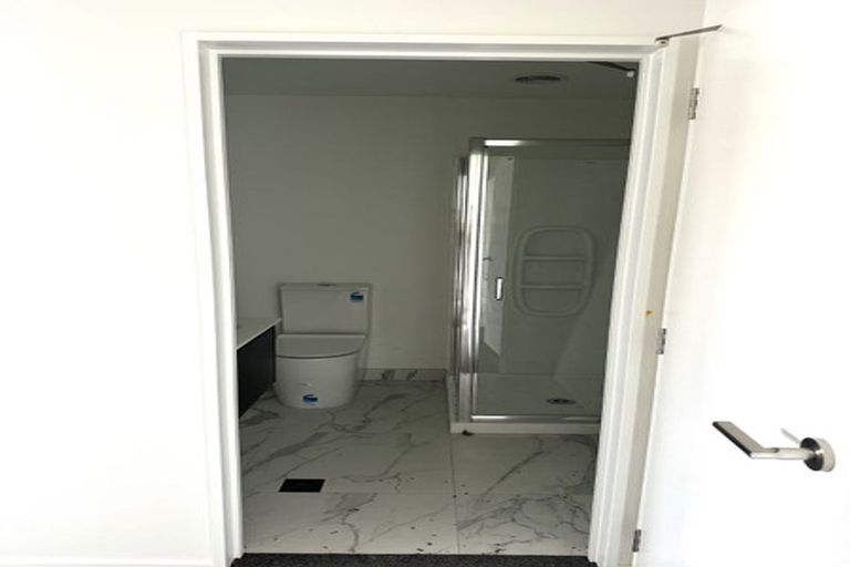 Photo of property in 3/28 Deloraine Street, Somerfield, Christchurch, 8024