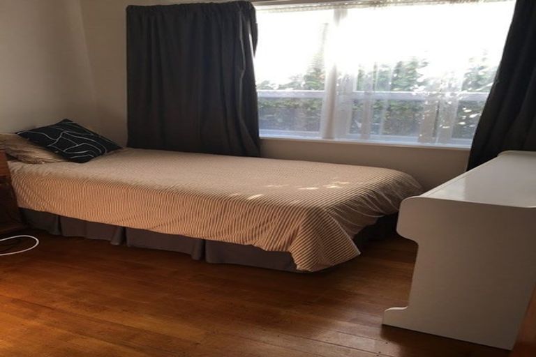 Photo of property in 29 Andrew Road, Howick, Auckland, 2010