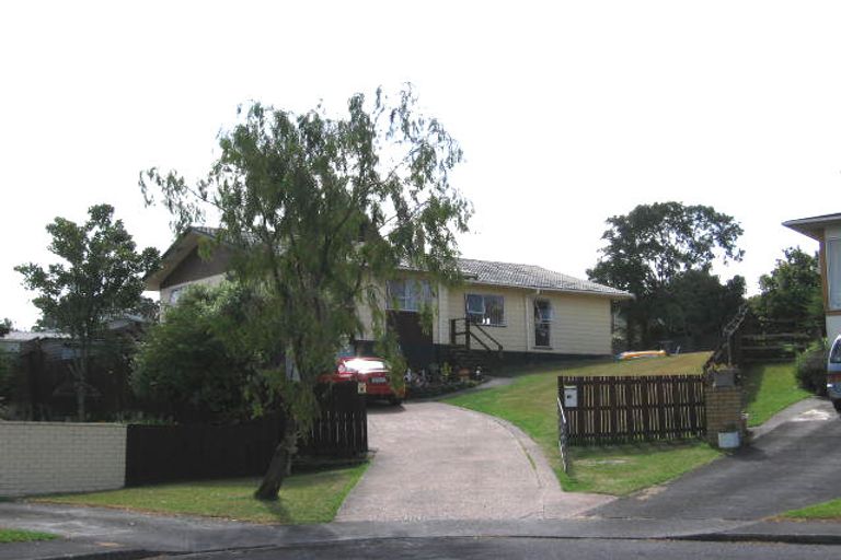 Photo of property in 21 Pankhurst Place, Sunnyvale, Auckland, 0612