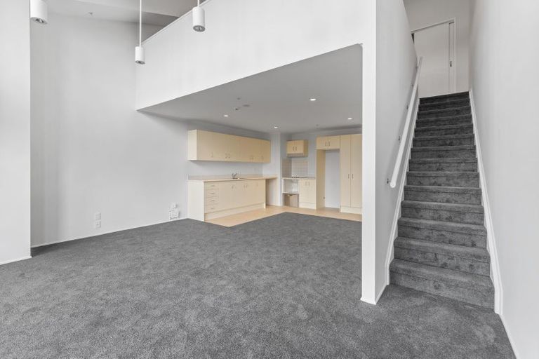 Photo of property in 13f/30 Westward Ho, Glen Eden, Auckland, 0602