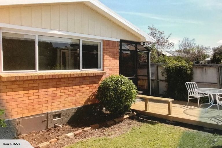 Photo of property in 33 Edinburgh Road, Hillcrest, Hamilton, 3216