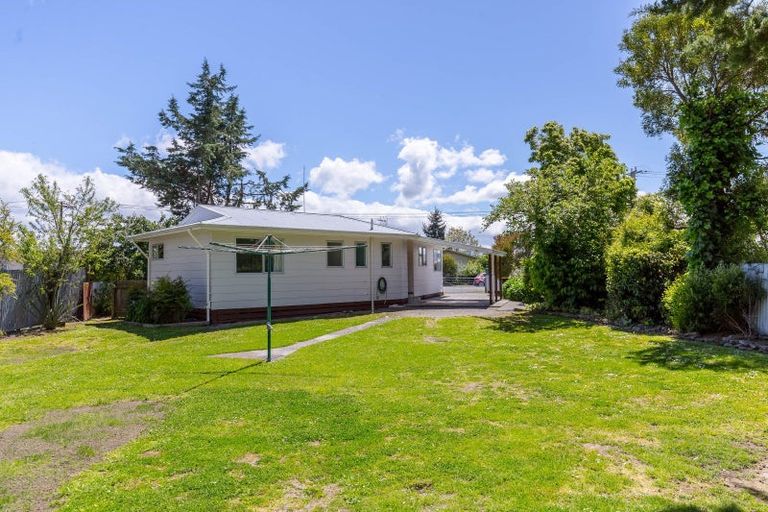 Photo of property in 16 River Road, Masterton, 5810