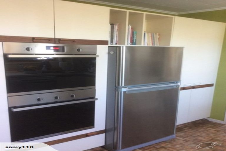 Photo of property in 10 Walker Place, Rangiora, 7400