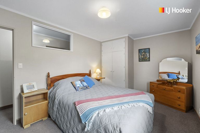 Photo of property in 43 Halfway Bush Road, Halfway Bush, Dunedin, 9076