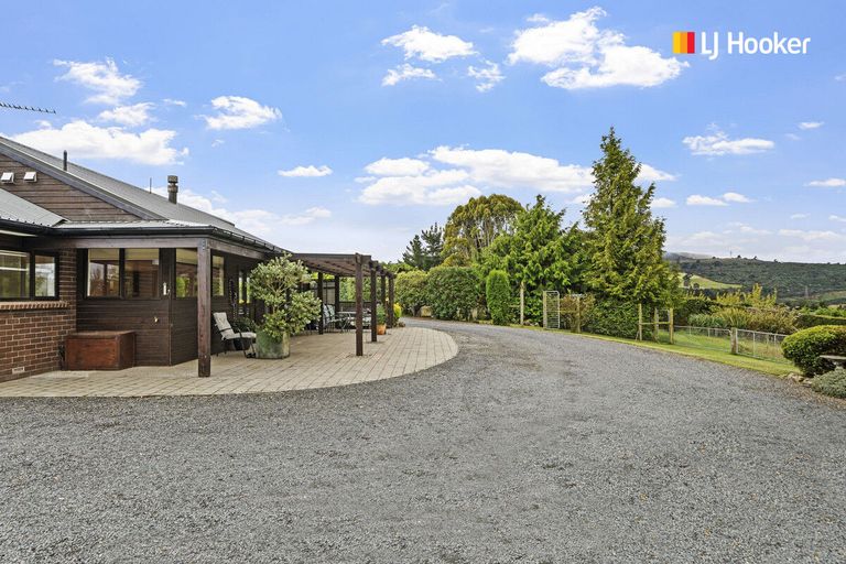 Photo of property in 43 Halfway Bush Road, Halfway Bush, Dunedin, 9076